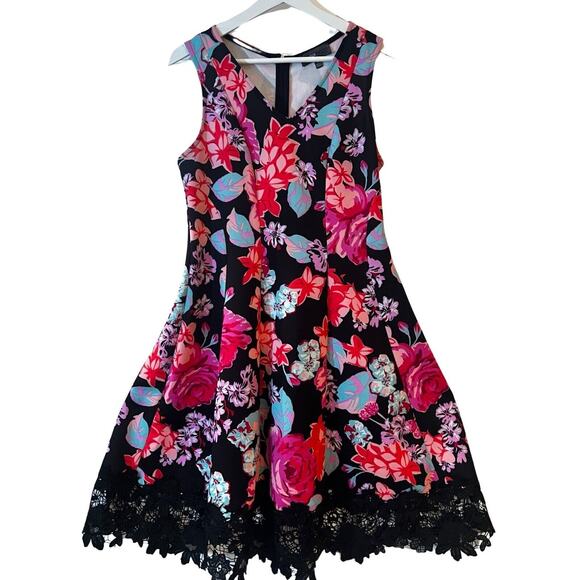 Donna Ricco Dresses & Skirts - Donna Ricco Fit & Flare Dress V-Neck Sleeveless Multicolor Floral 12 Womens Lace